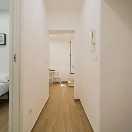 B&vibes Oldtown Апартаменти *